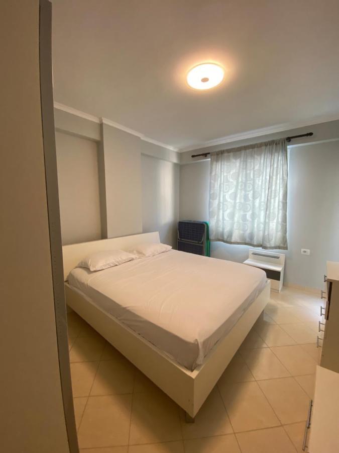Saranda Relax Apartments ภายนอก รูปภาพ